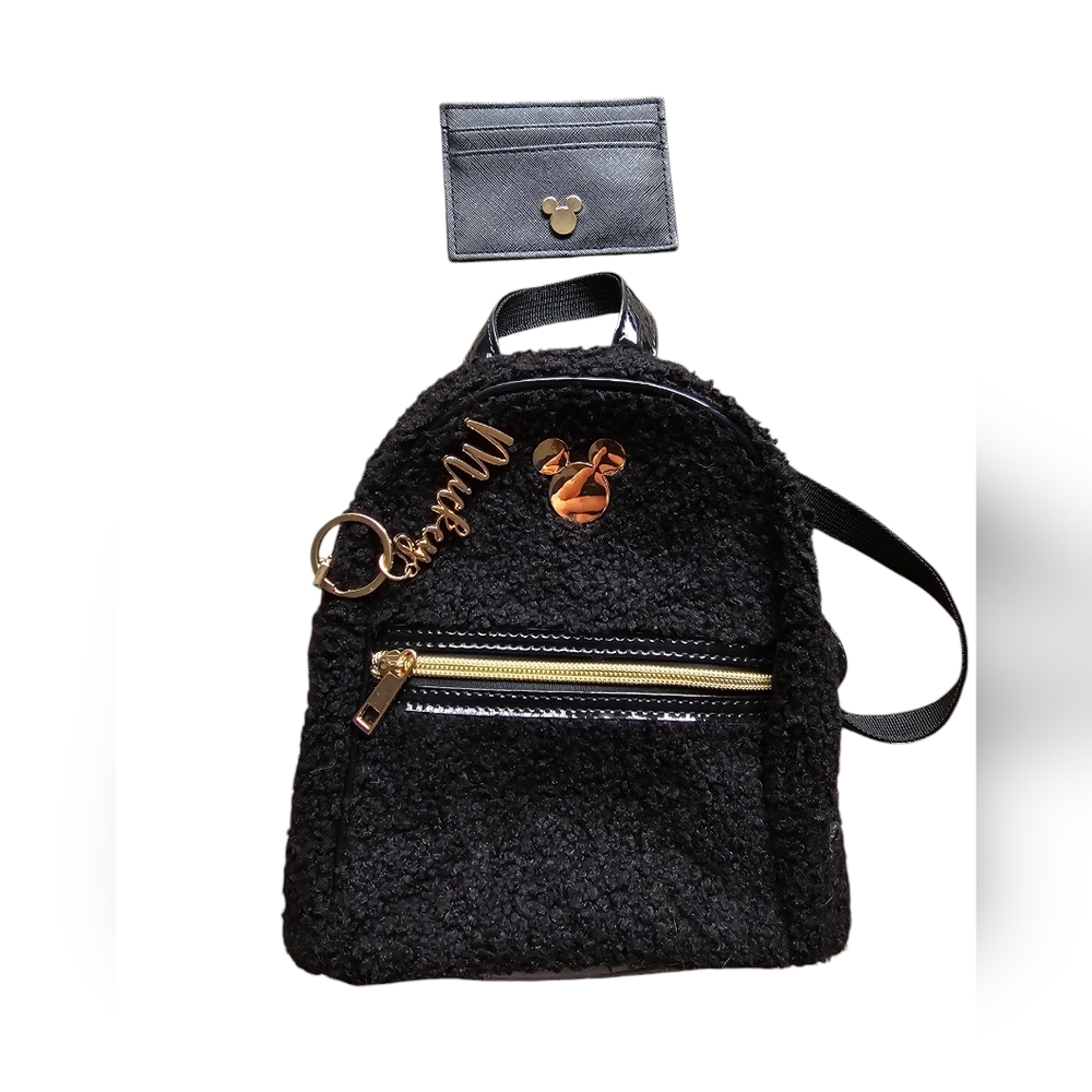 Bioworld Mickey Mouse black fluffy backpack with card holder